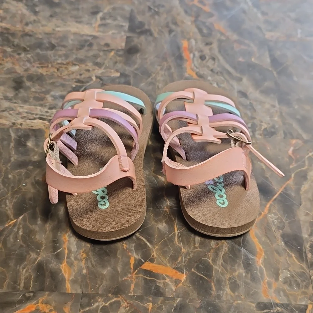 Cobian Sophia Multi Color Sandals  Size 5/6‎